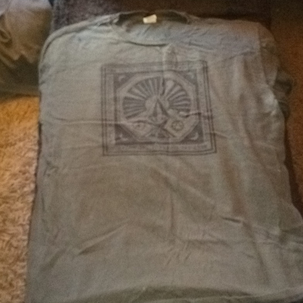 Volcom - Picture 3 of 3